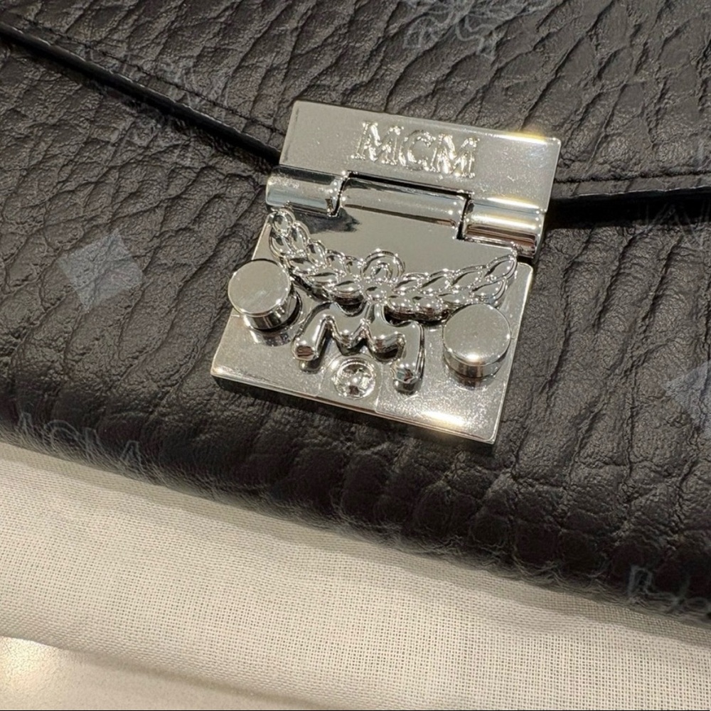 MCM Patricia wallet on chain